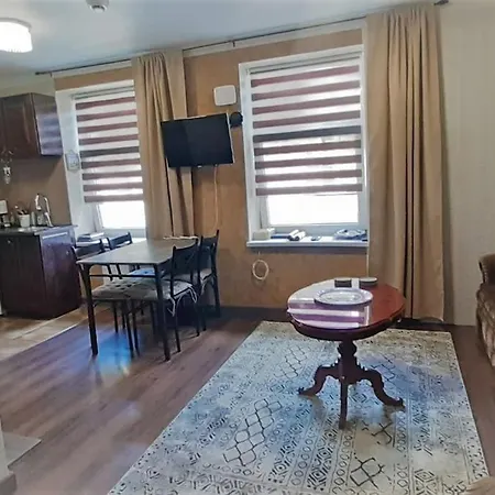 Apartment Old On Nikolai